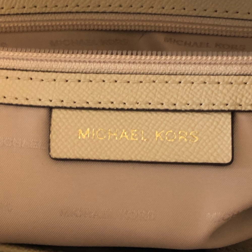 Michael Kors Medium Crossgrain Medium Leather Tote - image 5